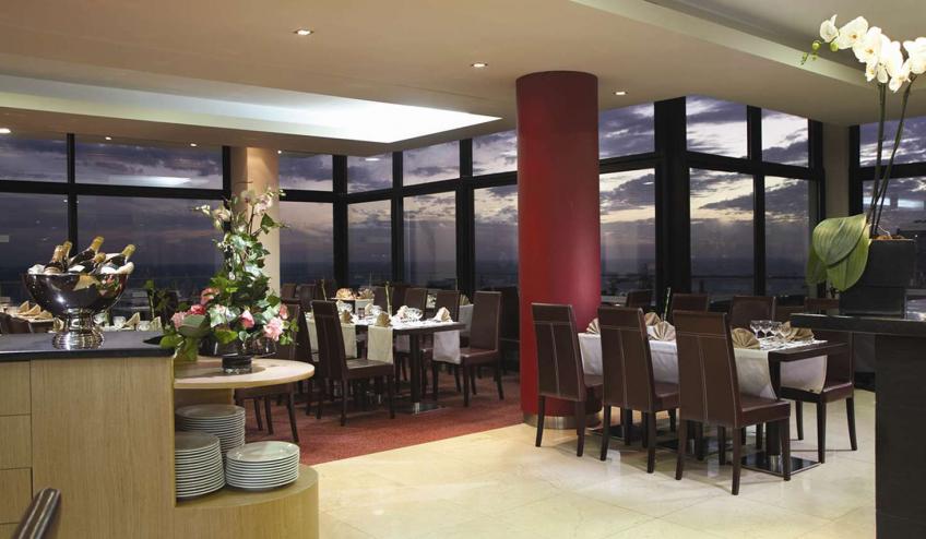 PTMRAGA FNC1 Muthu Raga Madeira Hotel Restaurant13