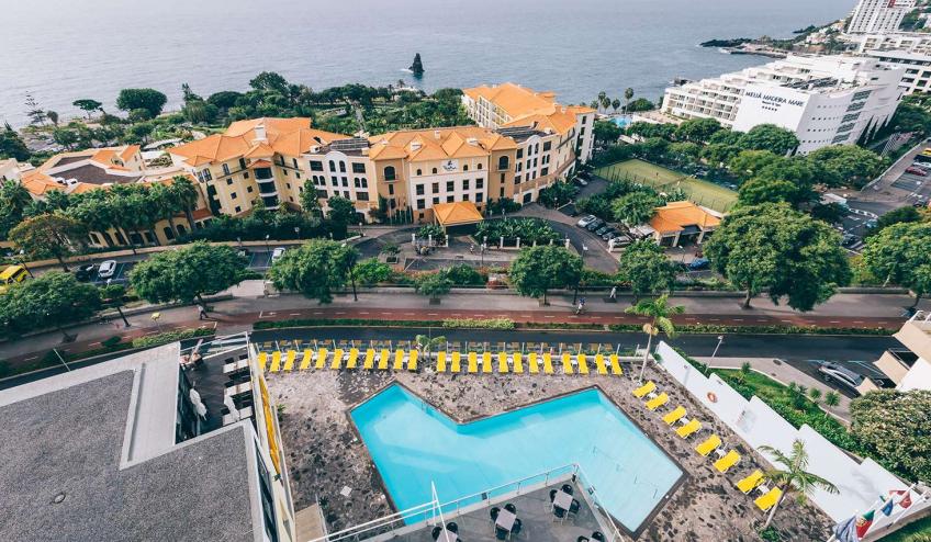 PTMRAGA FNC1 Muthu Raga Madeira Hotel Pool461