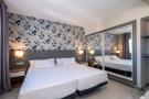 Q   Jardin de Menorca   Jr suite standard 2 755