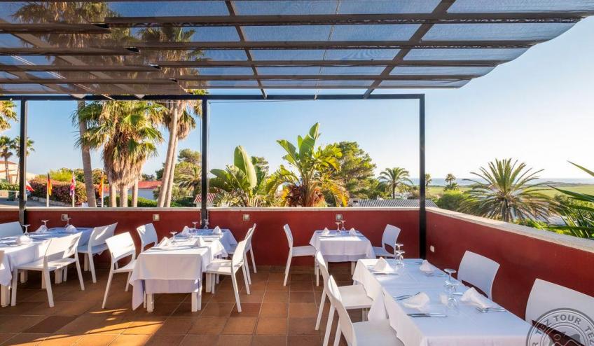 N   Jardin de Menorca   terraza restaurante 8376