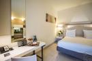 Renovated room  10  5768