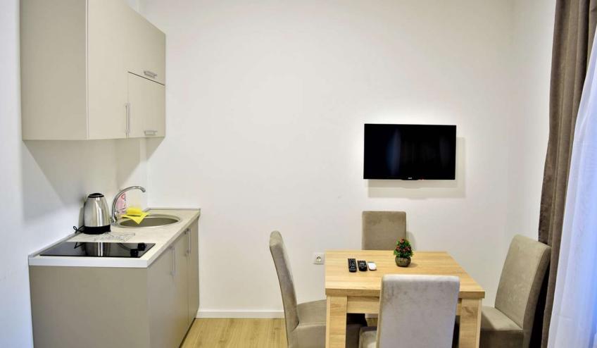 METMARTINO BUDV Studio Living Room