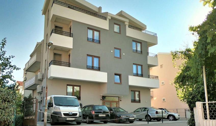 METMARTINO BUDV TOP Streetview