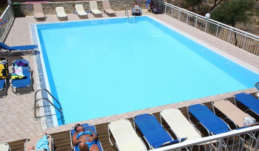 GRHACROPOL CHER swimming pool 8348