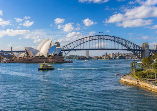 Australija